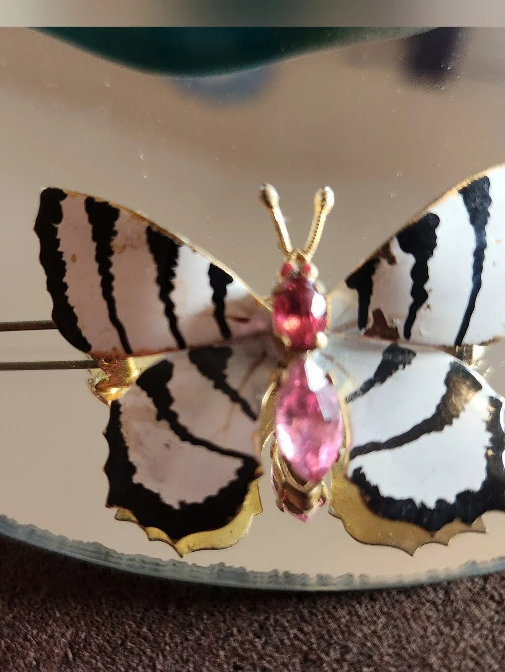 VTG 70s Butterfly Czechoslovakia Handpaint White PINK Crystal STRIPES Brooch 2